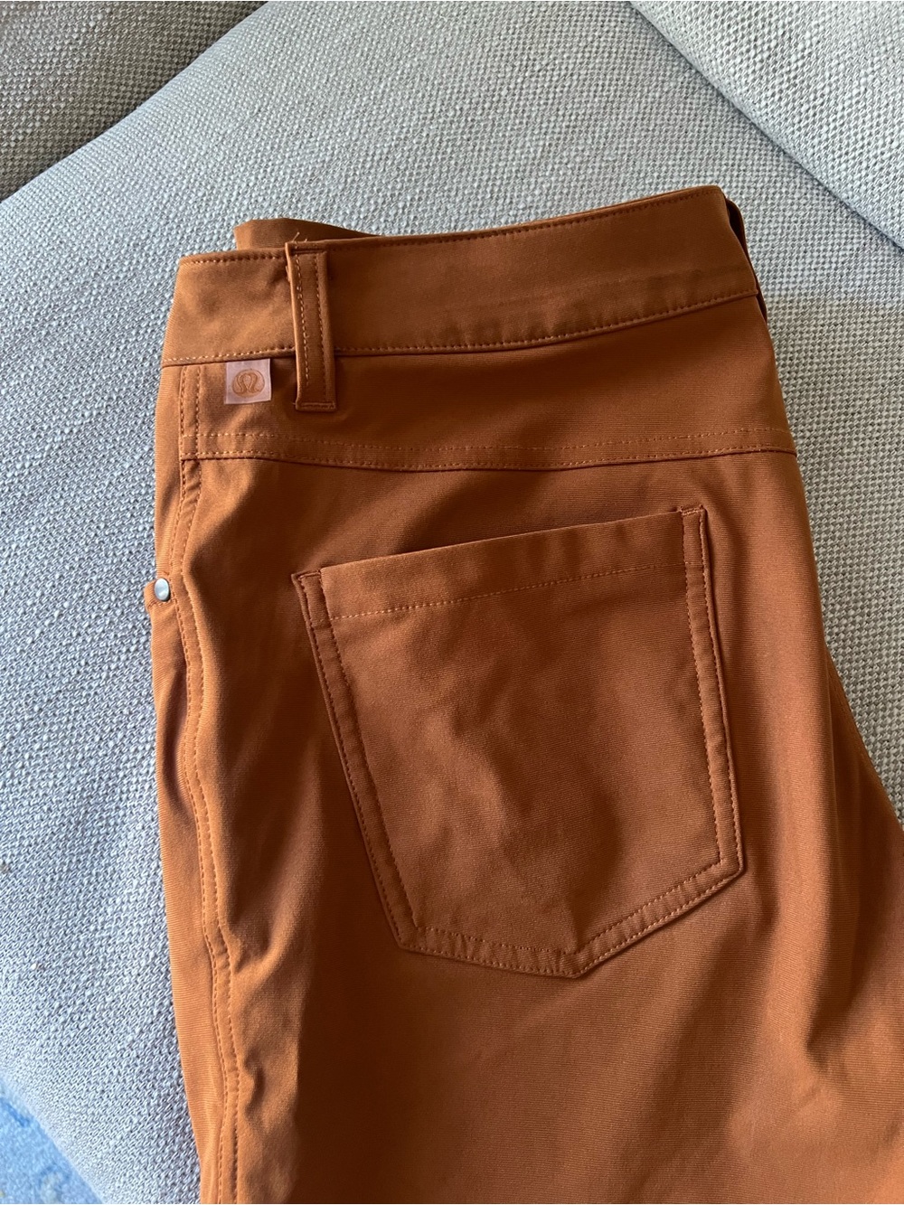 Men's Lululemon slim fit pants (32/32)